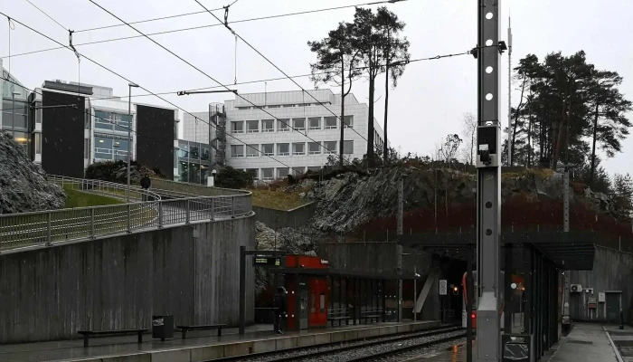 Sandslivegen Bybanestopp -  Transporttjeneste - Sandsli