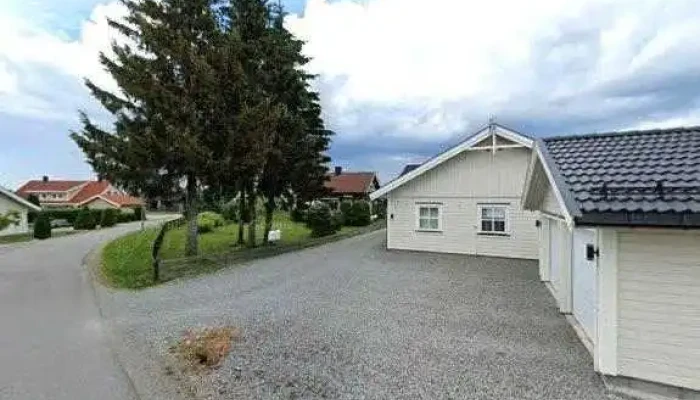 Skalgropsteinen Pa Navneberget Street View 360deg - Stange