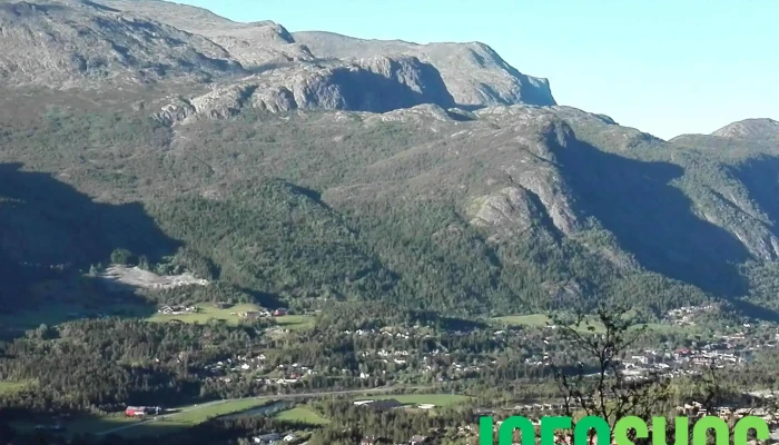 Skarsnuten Panorama 61 -  Fra Besokende - Hemsedal