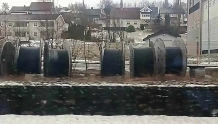 Skogn Stasjon -  Videoer - Skogn