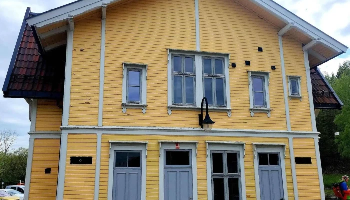 Skoppum Stasjon -  Jernbanestasjon - Skoppum