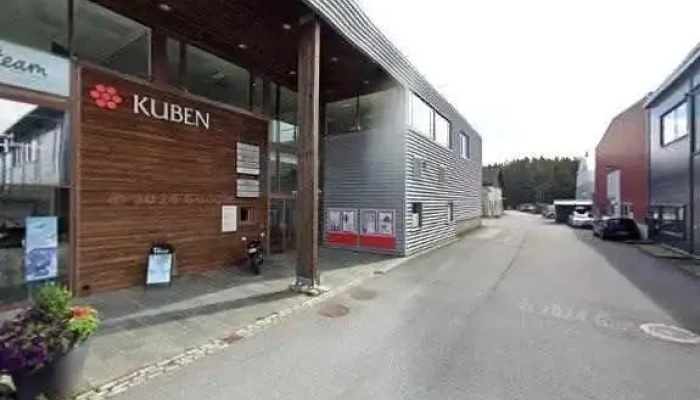 Sky Fitness Bomlo Street View 360deg - Bremnes