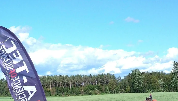Skydive Viken -    Nimbus Fallskjermklubb Hvor - Rakkestad