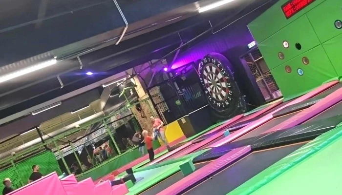 Skyland Trampolinepark -  Fornøyelsessenter For Barn - Kristiansand