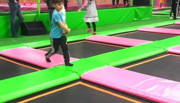 Skyland Trampolinepark -  Lekeplass - Kristiansand