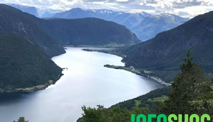 Sogndalsfjorden -  Fjell - Slinde