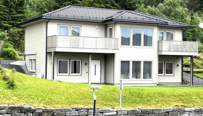 Solund Overnatting -  Eksterior - Hardbakke