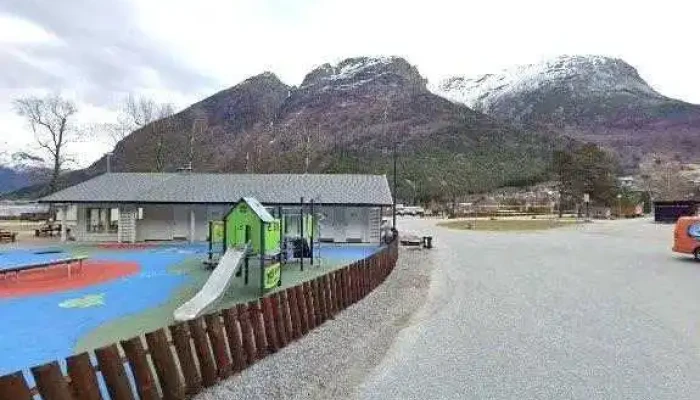 Spielplatz Kinsarvik Camping -  Alle - Kinsarvik