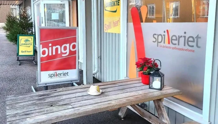 Spilleriet Stokke -  Fra Eieren - Stokke