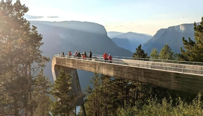 Stegastein -  Videoer - Aurland