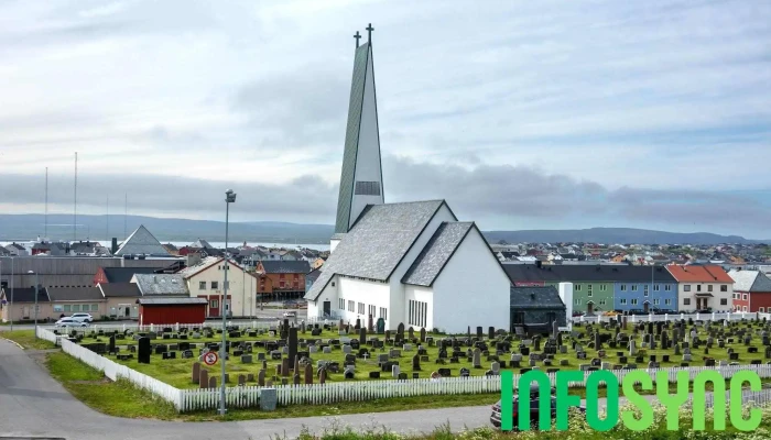 Steilneset Minnested -  Nesseby Kirke - Vardø