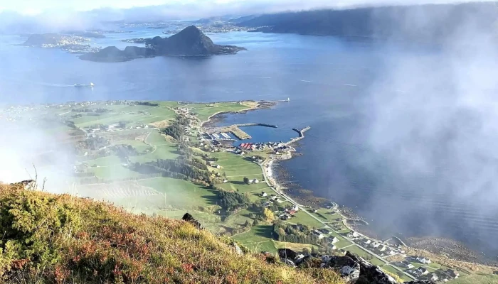 Storhornet -  Videoer - Godøya