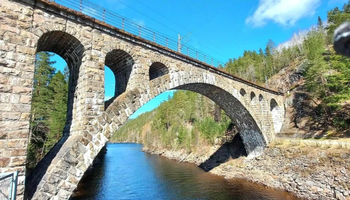 Toke Brygge -  Kommentarer - Prestestranda