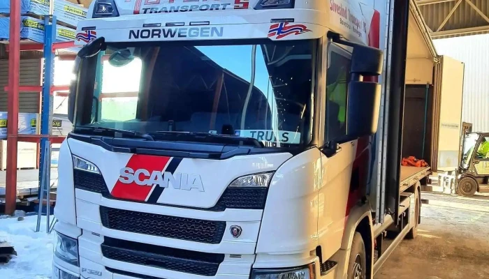 Toten Transport As -  Lastebil - Raufoss