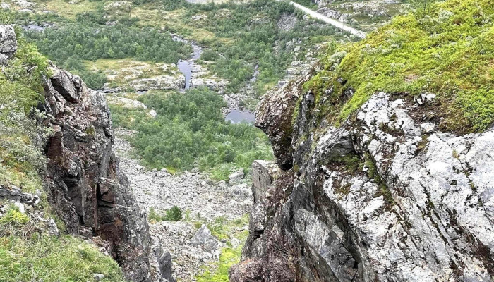 Tusenmeteren -  Adresse - Øvre Årdal