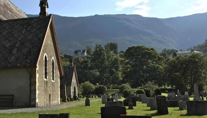 Ullensvang Kyrkjelege Fellesrad Kommentarer - Lofthus