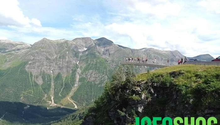 Utsikten Gaularfjellet -  Alle - Balestrand