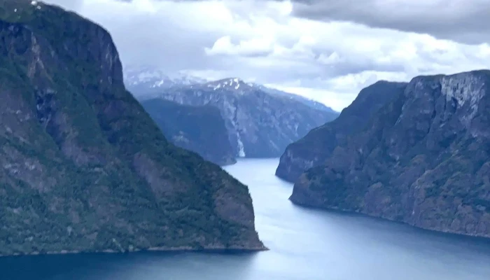 Utsiktspunkt -    Stegastein Kampanje - Aurland
