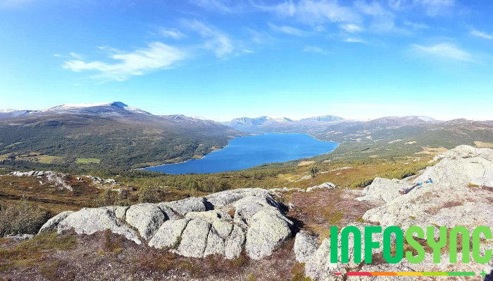 Utsiktspunkt over Gjevilvassdalen, Raudhovden 972 moh. - Norge