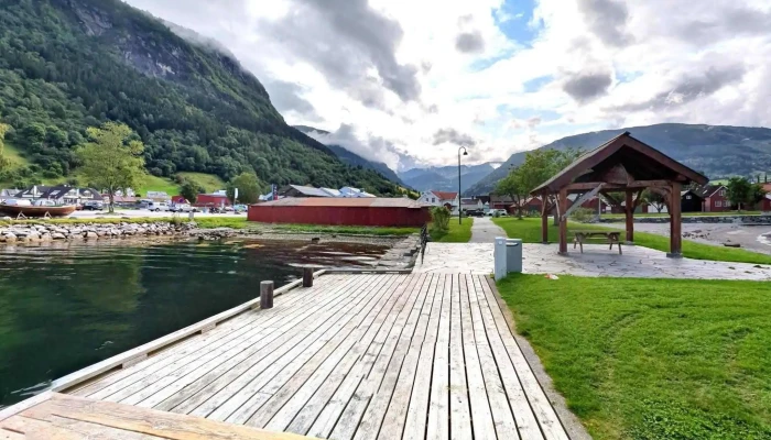 Vik Turistinformasjon -  Street View 360deg - Vik I Sogn