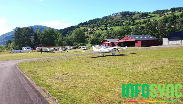 Voss Flyplass -  Fastvingefly - Voss