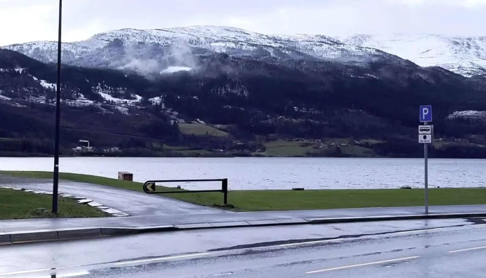 Voss Skilt -  Hvor - Vossevangen