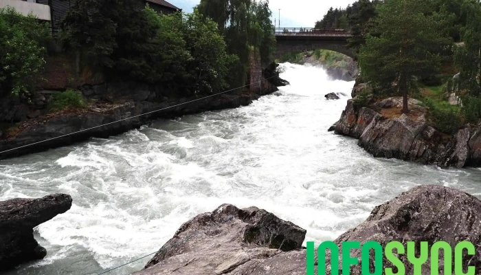 Waterfall Lookout -  Alle - Lom
