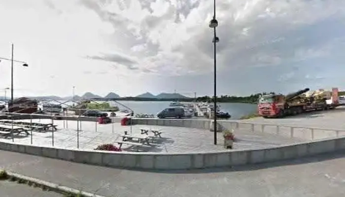 White Tailed Eagle Safari -  Street View 360deg - Straumen