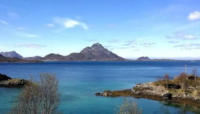 Øksnes - Øksnes